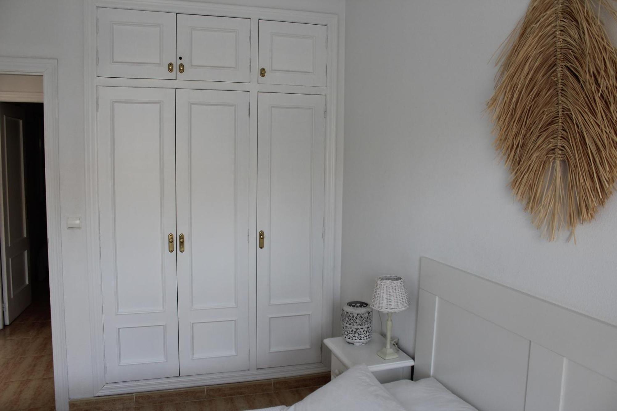 Bungalow With 2 Bedrooms And Roof Terrace In The Center Of La Zenia. Free Wifi. Orihuela Exteriör bild