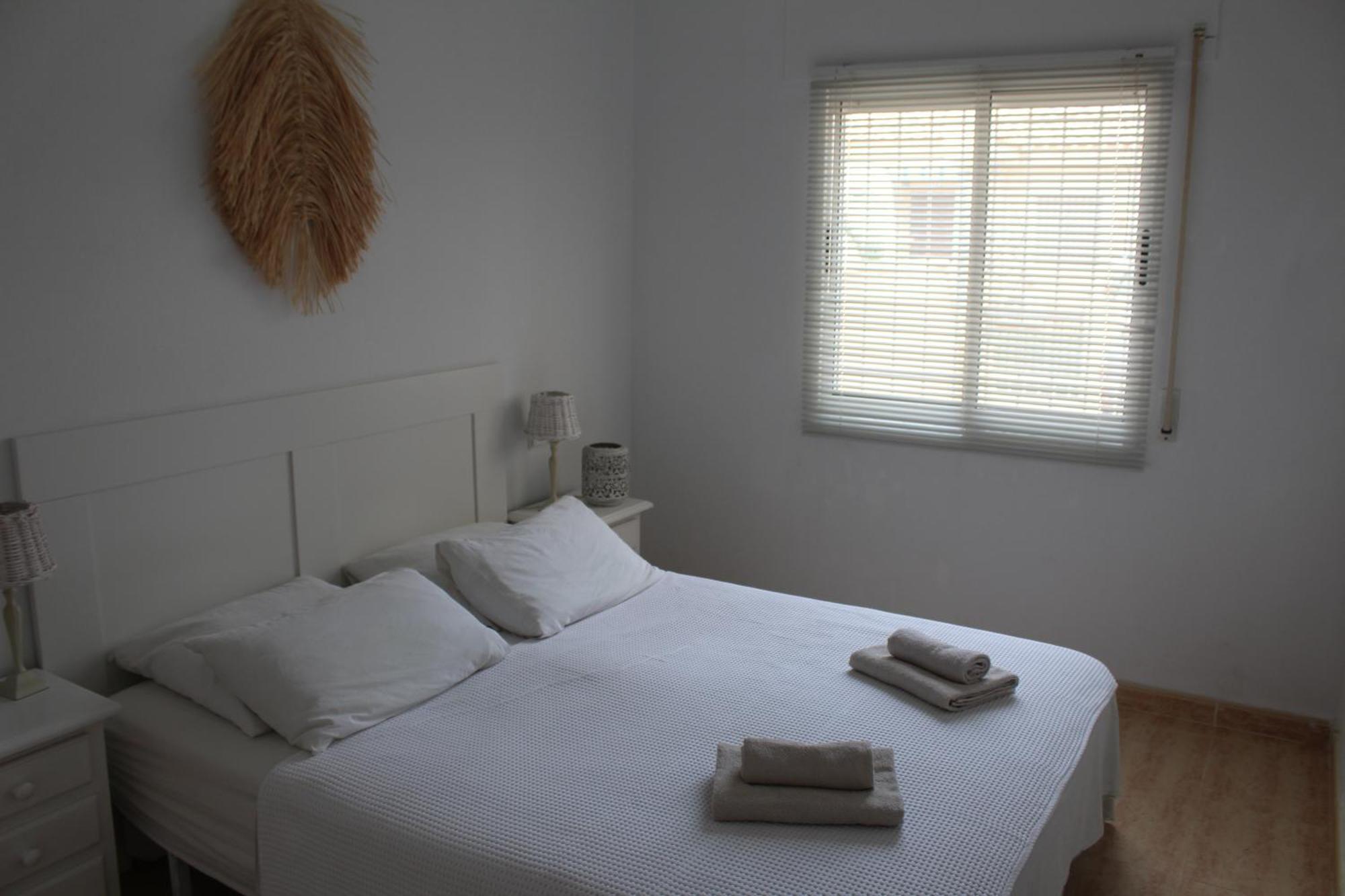 Bungalow With 2 Bedrooms And Roof Terrace In The Center Of La Zenia. Free Wifi. Orihuela Exteriör bild